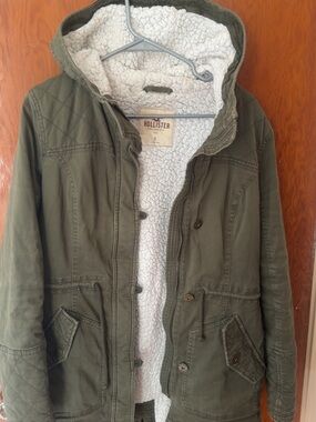 Hollister Olive Green Hooded Jacket with White Sherpa Lining